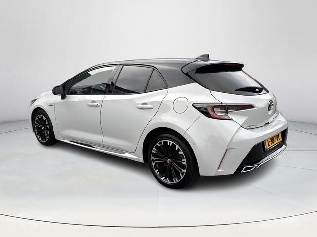 Toyota COROLLA 1.8 Hybrid GR-Sport **ADAPTIEF CRUISE CONTROL/ KEYLESS/ NAVIGATIE**