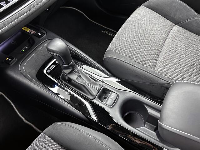 Toyota COROLLA Touring Sports Hybrid 140 Dynamic | Special deal | | NL dealeronderhouden |