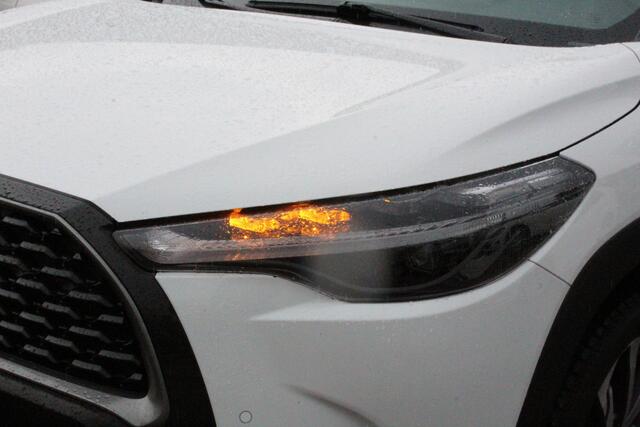 Toyota COROLLA Cross 2.0 High Power Hybrid First Edition | NAVIGATIE | ACC | KEYLESS | BLINDSPOT | STOEL-VERW | CAMERA | DAB | LED |