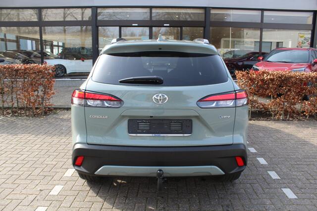 Toyota COROLLA Cross Hybrid 140 Style Plus | Rijklaar | Trekhaak | Stoel-/stuurverw. | Apple/Android | Camera | Smart Key | Adap. Cruise | Apple/Android
