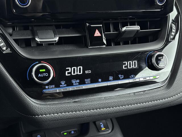 Toyota COROLLA Touring Sports 1.8 Hybrid Dynamic | Stoelverwarming | Achteruitrijcamera | 17'' Lichtmetalen Velgen | Apple Carplay/Android Auto |