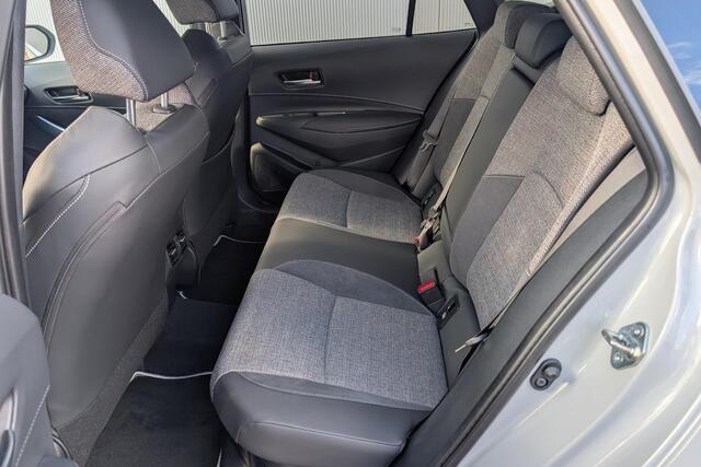 Toyota COROLLA Hybrid 140 Dynamic |Camera| Apple Carplay & Android Auto| Parkeersensoren|