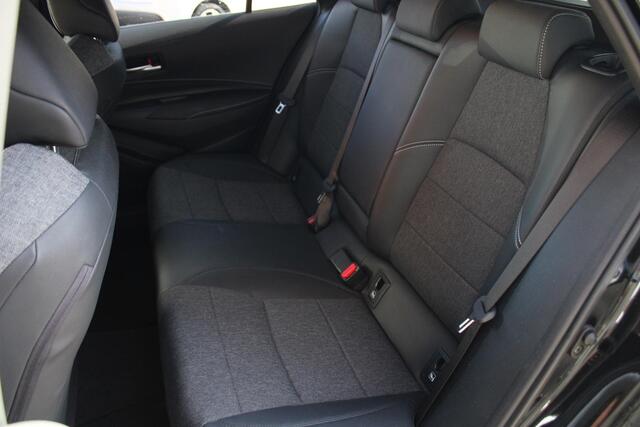 Toyota COROLLA Touring Sports 1.8 Hybrid TeamNL Adaptieve Cruise Control, Achteruitrijcamera, Stoelverwarming, Climate Control