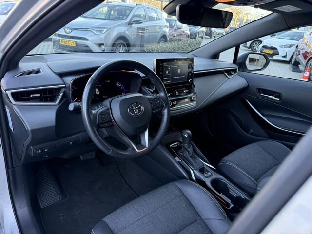 Toyota COROLLA Touring Sports 1.8 Hybrid Dynamic | Stoelverwarming | Parkeersensoren V+A