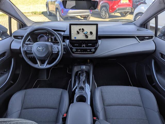 Toyota COROLLA Hybrid 140 Dynamic Plus | Elek. Achterklep | Stoel- stuurverwarming | PDC V+A | ACC | Camera | Full Led