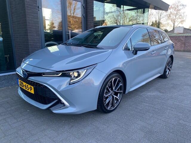 Toyota COROLLA Touring Sports 2.0 Hybrid Premium sport stoelen