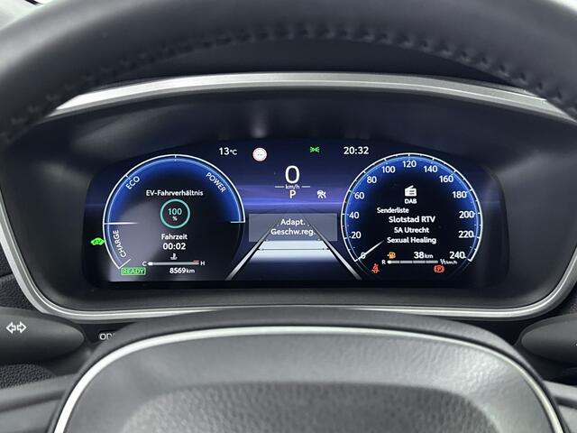 Toyota COROLLA Cross Hybrid 200 Style Limited | Stoel / Stuurwielverwarming | Parkeersensoren | Navigatie | Apple Carplay / Android Auto |