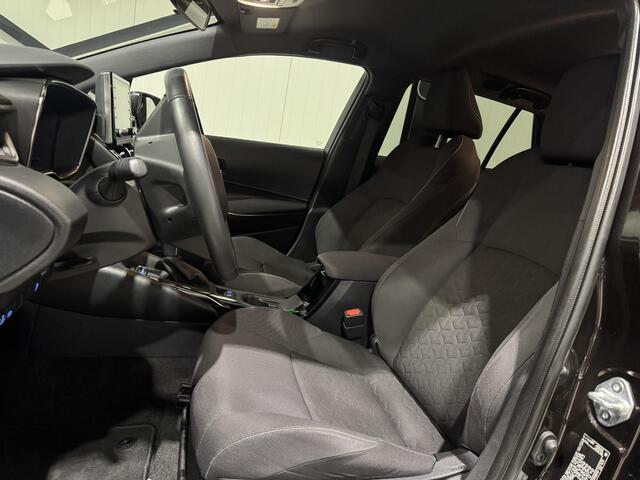 Toyota COROLLA Touring Sports 1.8 Hybrid Business | carplay | trekhaak |