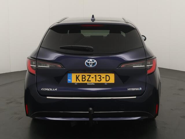 Toyota COROLLA Touring Sports 1.8 Hybrid Executive | Trekhaak | Leer | Adapt. cruise | Stoelverw. | El. a. klep | Dodehoek sens.