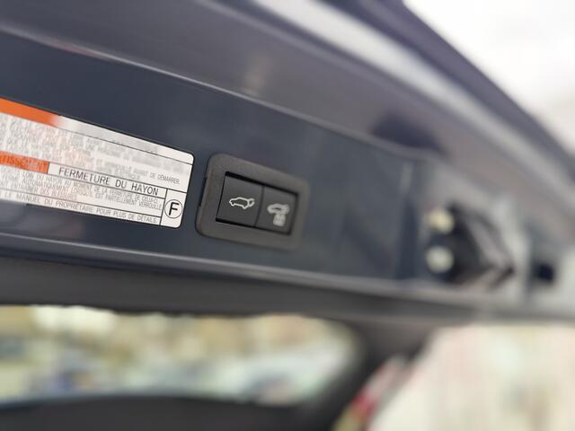 Toyota COROLLA Cross Hybrid 180 Dynamic | GEEN AFLEVERKOSTEN | Elektrische achterklep, Parkeersensoren, Dodehoekdetectie