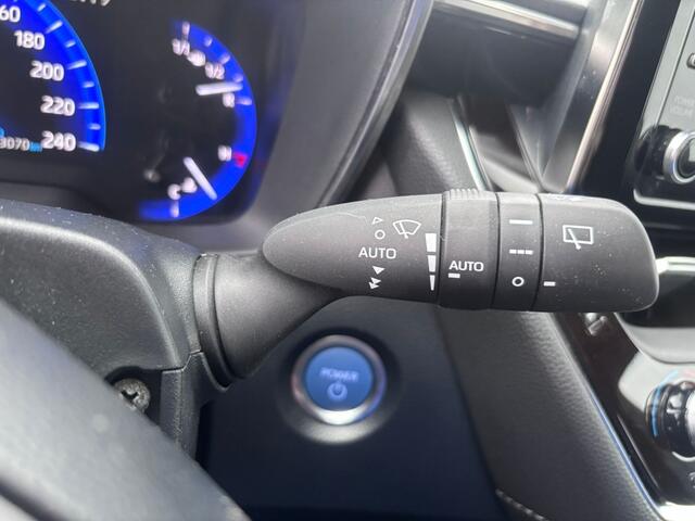 Toyota COROLLA Touring Sports 1.8 Hybrid Dynamic