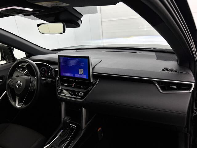 Toyota COROLLA Cross Hybrid 140 Style | Parkeersensoren | Navigatie Onderweg-naar-dealer
