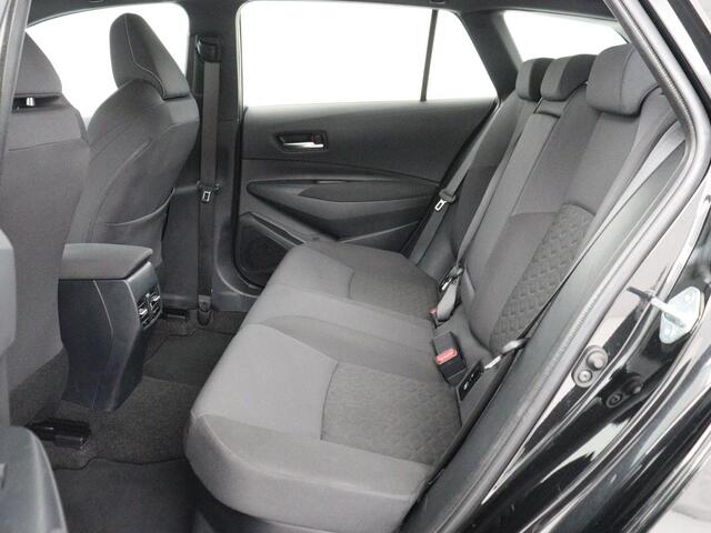 Toyota COROLLA 1.8 Hybrid Active | Carplay | Navigatie | Adaptive cruise | Camera | Full LED | DAB | Climate control | Bluetooth