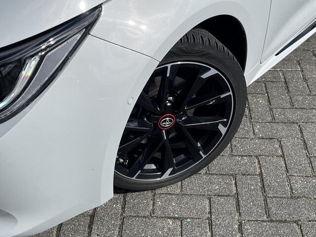 Toyota COROLLA 2.0 Hybrid GR Sport Plus