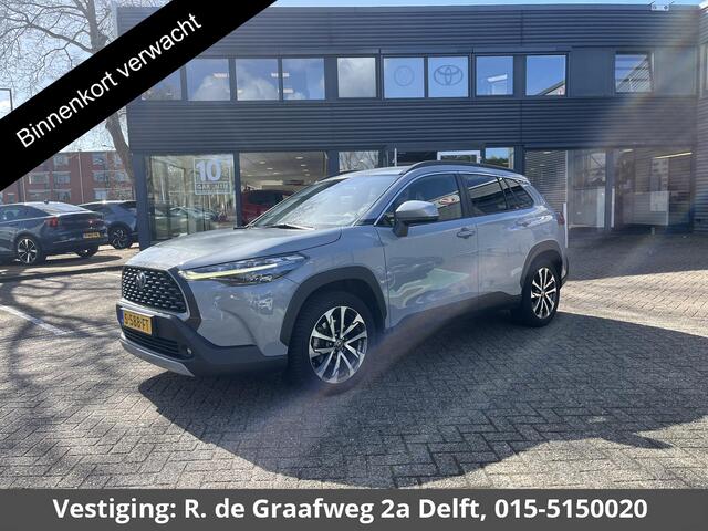 Toyota COROLLA Cross 2.0 High Power Hybrid First Edition | Apple Carplay/Android Auto | voorstoelen verwarmd | Elektrische kofferbak | BSM