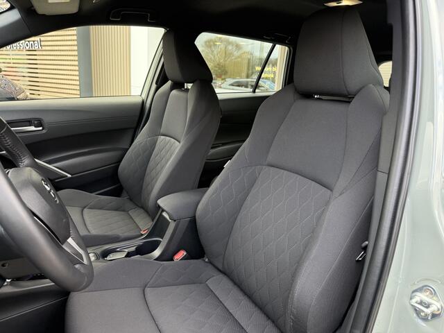 Toyota COROLLA Cross Hybrid 140 Active | Camera | Adap.Cruise | Carplay |