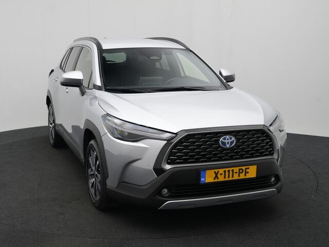 Toyota COROLLA Cross 2.0 High Power Hybrid First Edition | Stoelvewrwarming | Blind spot | Elektr. achterklep |