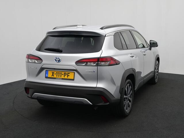 Toyota COROLLA Cross 2.0 High Power Hybrid First Edition | Stoelvewrwarming | Blind spot | Elektr. achterklep |