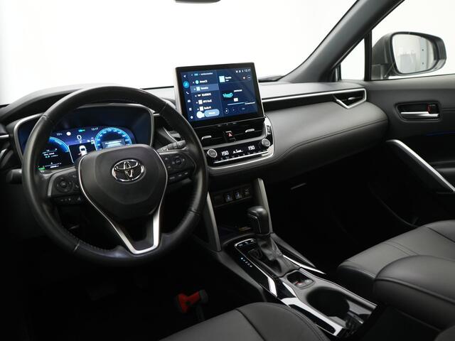 Toyota COROLLA Cross 2.0 High Power Hybrid First Edition | Stoelvewrwarming | Blind spot | Elektr. achterklep |