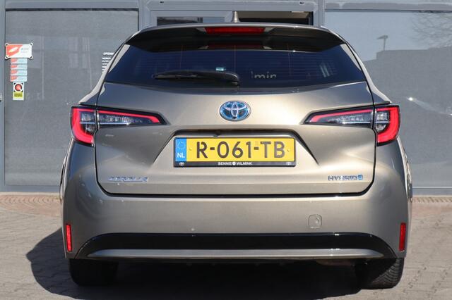 Toyota COROLLA Touring Sports 1.8 Hybrid Active All Seasons | Carplay | Camera