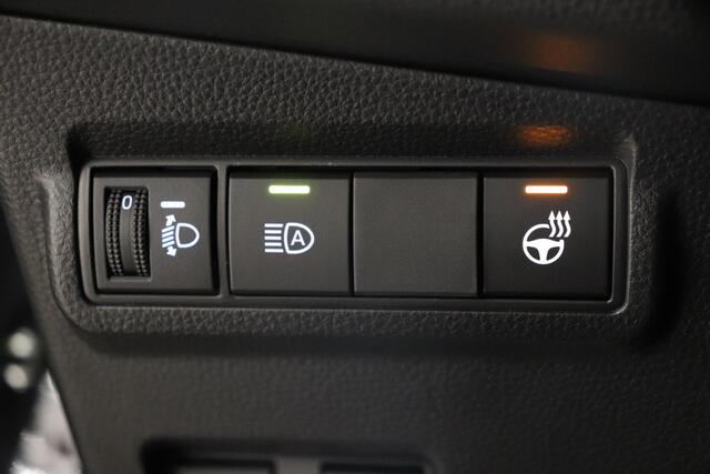 Toyota COROLLA Cross Hybrid 140 Dynamic, Trekhaak, Stuur & Stoelverwarming, BSM!