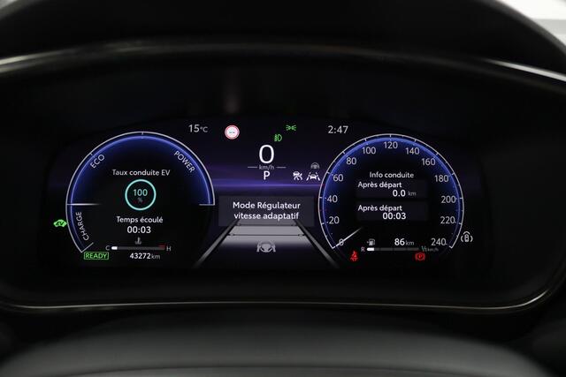 Toyota COROLLA Touring Sports Hybrid 140 Dynamic | Trekhaak | Electrische achterklep | Parkeersensoren | Stoelverwarming |