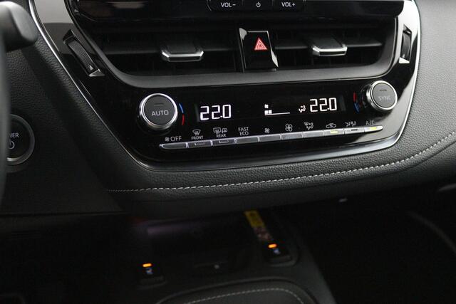 Toyota COROLLA Touring Sports Hybrid 140 Dynamic | Trekhaak | Electrische achterklep | Parkeersensoren | Stoelverwarming |