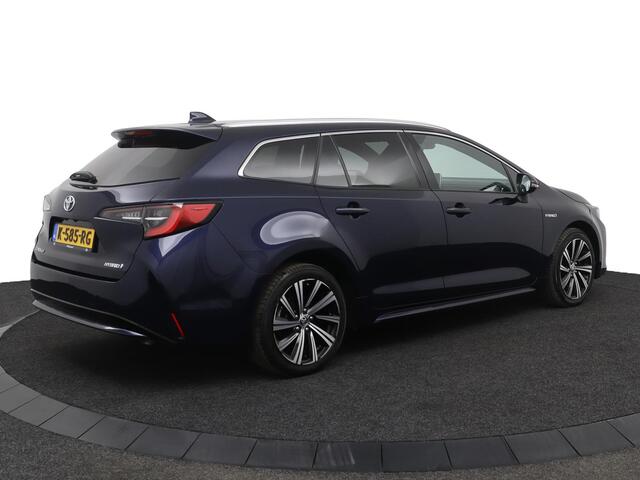 Toyota COROLLA Touring Sports 1.8 Hybrid Dynamic | Stoelverwarming | Keyless | Apple carplay-android auto | Parkeercamera |