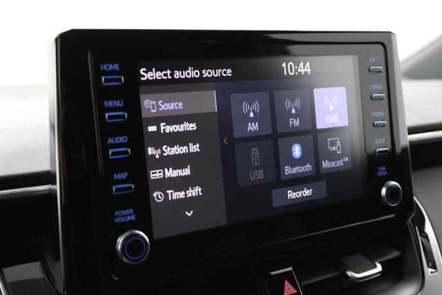 Toyota COROLLA Touring Sports 1.8 Hybrid Dynamic | Stoelverwarming | Keyless | Apple carplay-android auto | Parkeercamera |