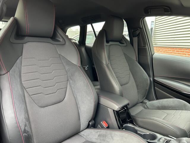 Toyota COROLLA Touring Sports 2.0 Hybrid Executive | Dealer onderhouden | Automaat | JBL | Stoelverwarming |