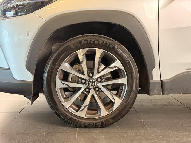 Toyota COROLLA Cross 2.0 High Power Hybrid Launch Edition | JBL | Elektrische stoelen | Panoramadak |