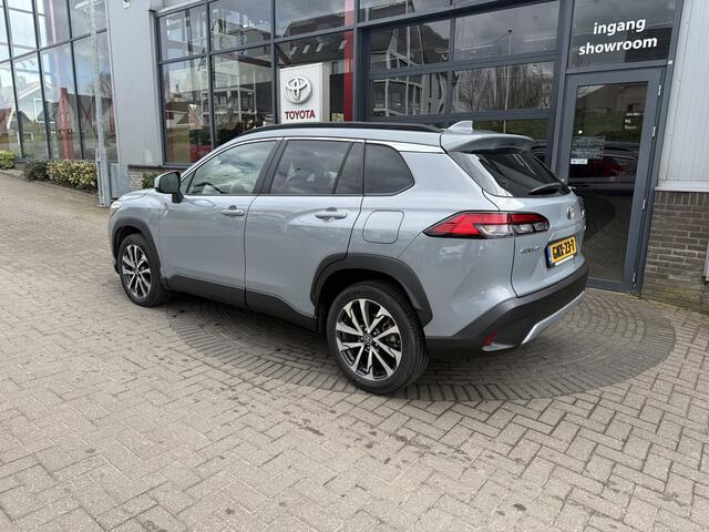 Toyota COROLLA Cross Hybrid 140 Style