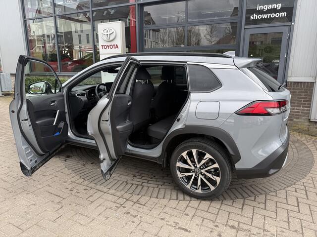 Toyota COROLLA Cross Hybrid 140 Style