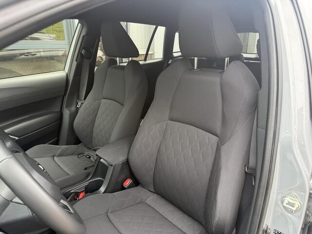 Toyota COROLLA Cross Hybrid 140 Style