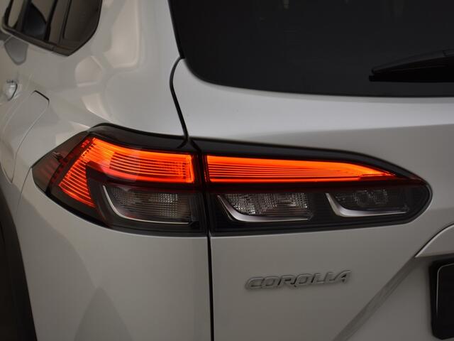 Toyota COROLLA Cross Hybrid 140 Style | Blindspot | Elek. a. klep | Stoel+ stuurverw.