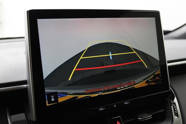 Toyota COROLLA Cross Hybrid 140 Dynamic | Demo | Stoel en stuurverwarming | Parkeersensoren | Electrische achterklep |