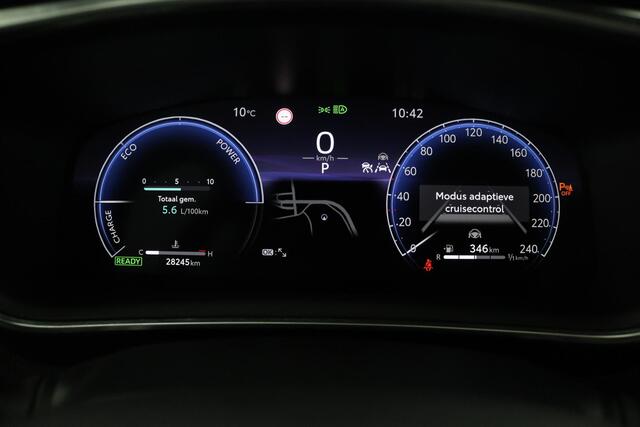 Toyota COROLLA Touring Sports Hybrid 140 Dynamic | Stoelverwarming | Parkeersensoren | Electrische achterklep |
