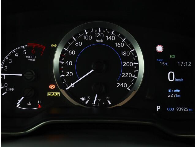 Toyota COROLLA Touring Sports 1.8 Hybrid Active | Apple Carplay/Android Auto | Trekhaak | Parkeercamera | Adaptieve Cruise-Control |