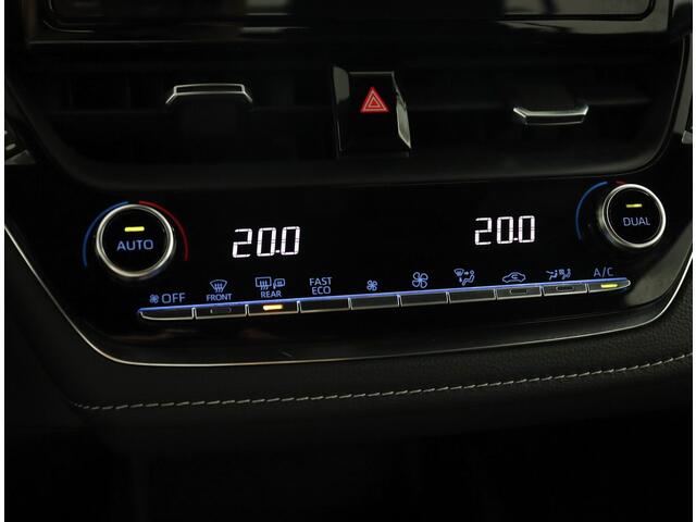 Toyota COROLLA Touring Sports 1.8 Hybrid Active | Apple Carplay/Android Auto | Trekhaak | Parkeercamera | Adaptieve Cruise-Control |