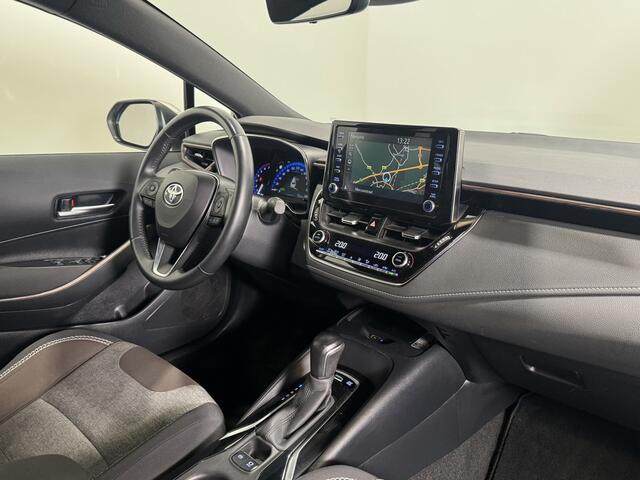 Toyota COROLLA Touring Sports 1.8 Hybrid Trek | Trekhaak | Carplay |