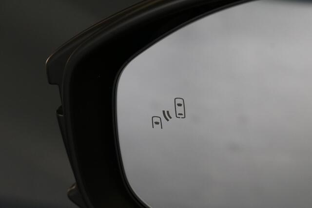 Toyota COROLLA Cross Hybrid 180 GR Sport, Plus Pack, Nieuw en in juli leverbaar met ¤2500 inruilpremie!