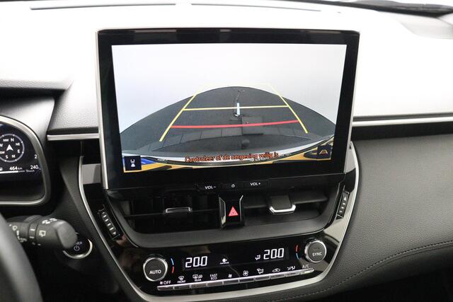 Toyota COROLLA Cross 2.0 High Power Hybrid First Edition | Stoelverwarming | Navigatie | Trekhaak | Parkeersensoren |