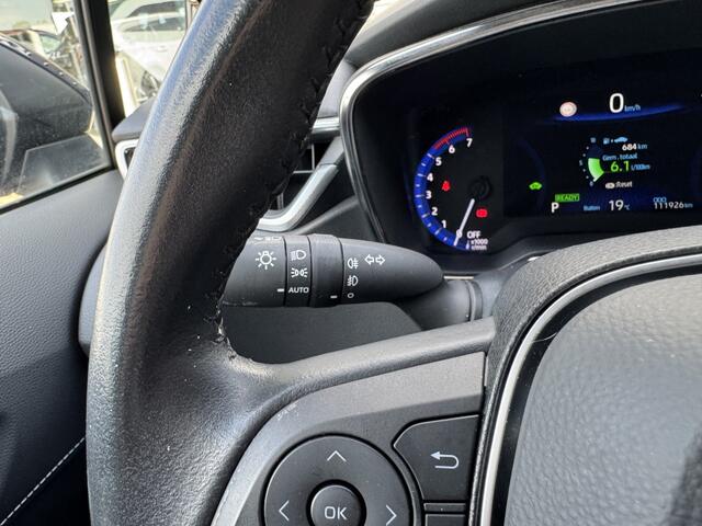 Toyota COROLLA Touring Sports 1.8 Hybrid Bns Plus