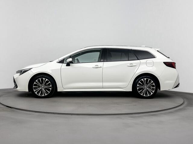 Toyota COROLLA Touring Sports Hybrid 140 Dynamic | Lage km stand! | Stoel & Stuurverwarming |