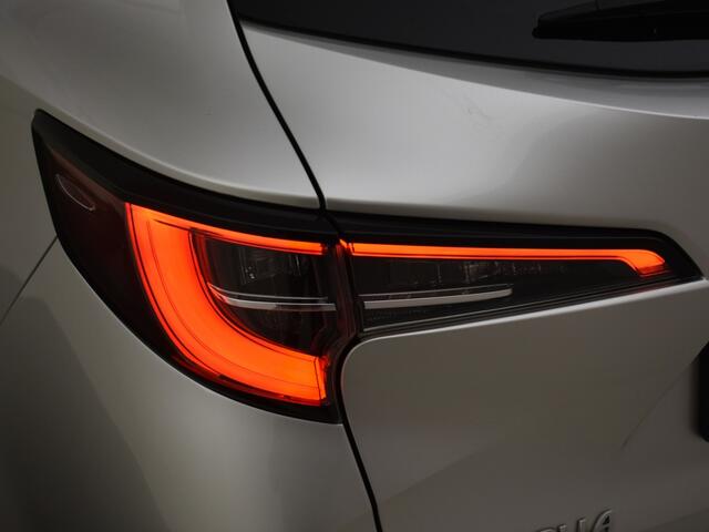 Toyota COROLLA Touring Sports 1.8 Hybrid Executive | PDC | Stoelverw. | Carplay | Adapt. cruis