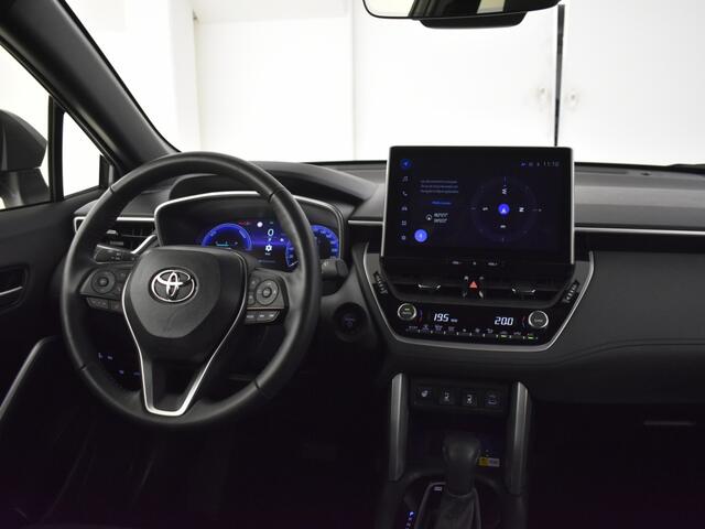 Toyota COROLLA Cross Hybrid 140 Style | Blindspot | Elek. a. klep | Stoel+ stuurverw.