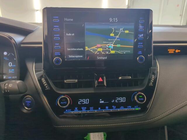 Toyota COROLLA Touring Sports 1.8 Hybrid Active 1e Eigenaar | Volledig Onderh | BTW | NAP | Camera | Navi | Carplay | ACC | Full Led | Bots | DAB | Keyless