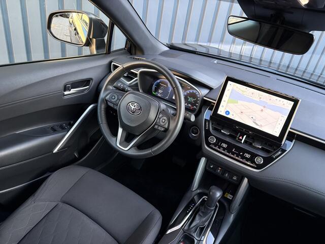 Toyota COROLLA Cross Hybrid 140 Style | Blind Spot | Elk. A-klep | Stuur & Stoel verw. | Prijs Rijklaar!!