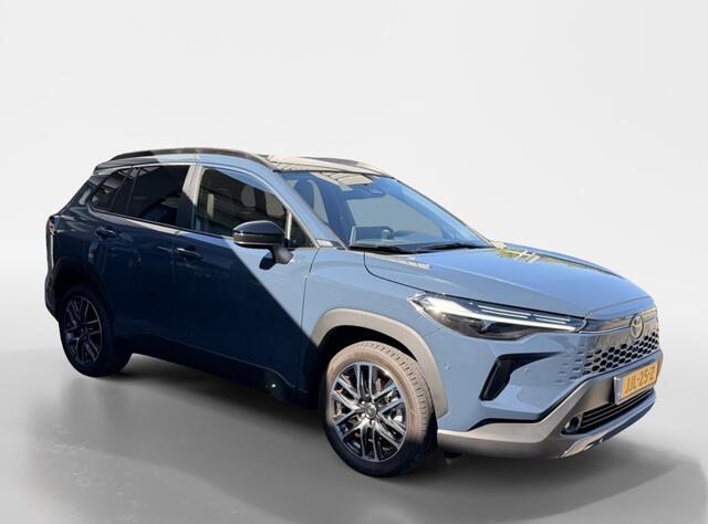 Toyota COROLLA Cross Hybrid 180 Executive | Als nieuw | Panorama | JBL | Lederen bekl
