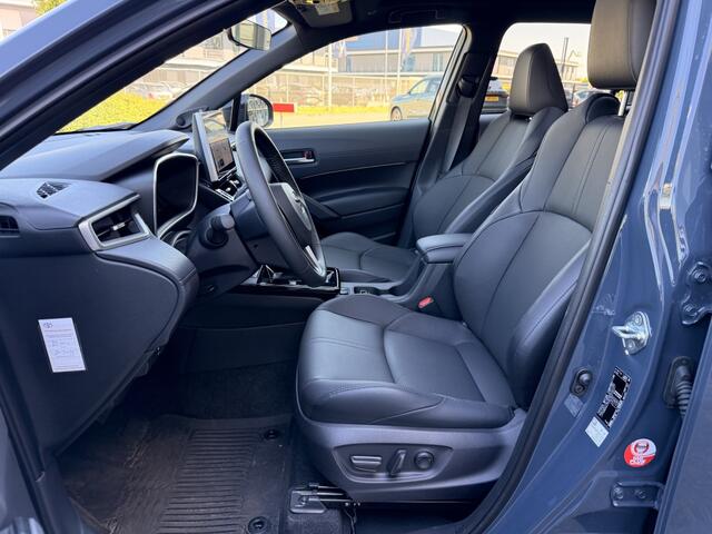 Toyota COROLLA Cross Hybrid 180 Executive | Als nieuw | Panorama | JBL | Lederen bekl